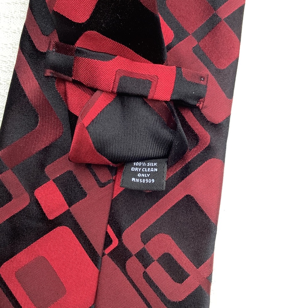 MURANO Geo Print Silk Tie - Picture 3 of 4